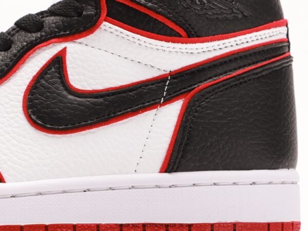 Air Jordan 1 Retro High 'Bloodline'
