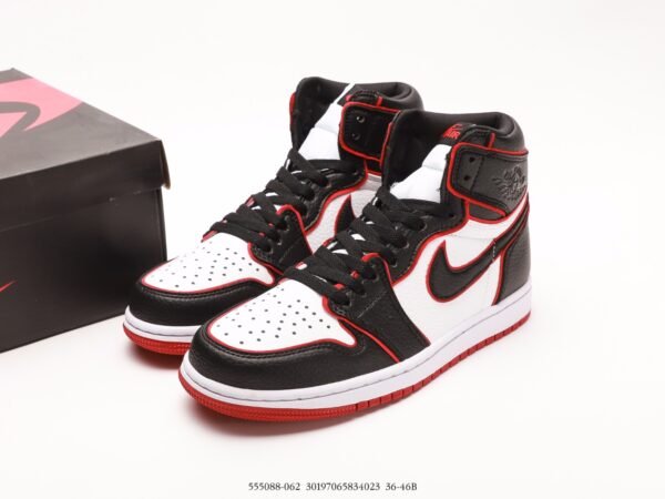 Air Jordan 1 Retro High 'Bloodline'