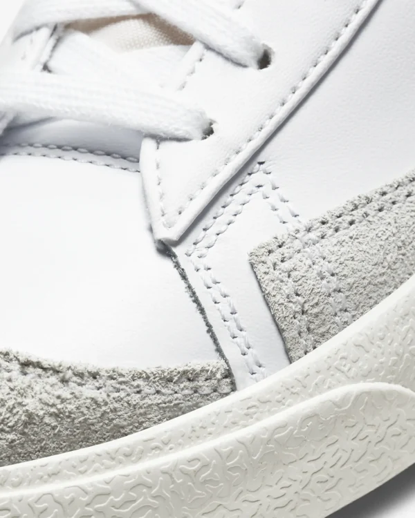 Nike Blazer Mid 77 White/Black