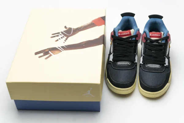 Union Off Noir La x Air Jordan 4 Retro Guava Ice