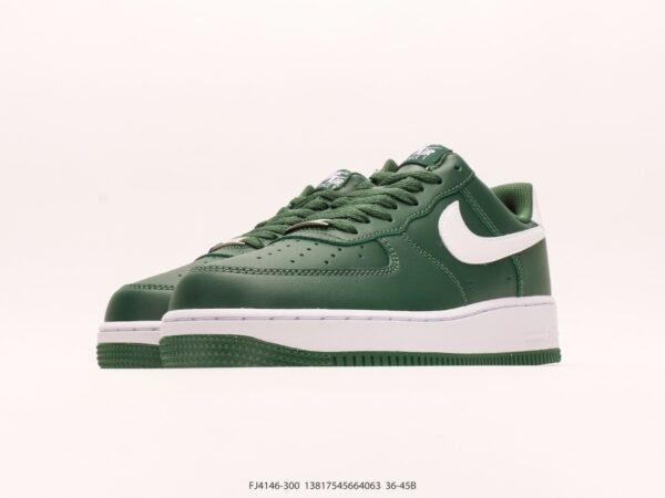 Nike Air Force 1'07 "Gorge Green"